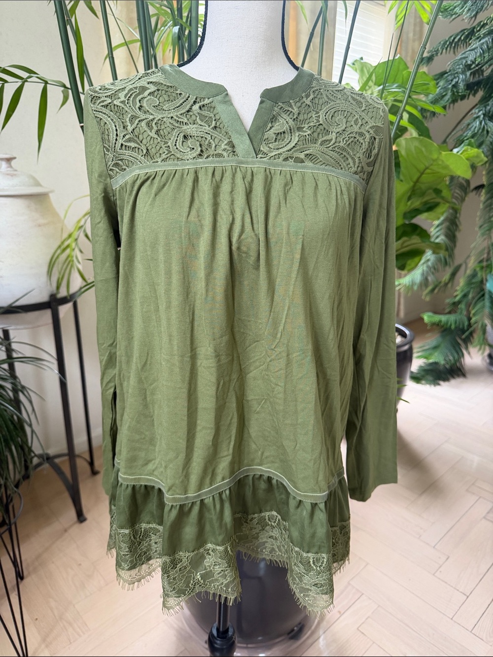 Lavish Olive Lace Yoke Long Sleeve Peasant Tunic